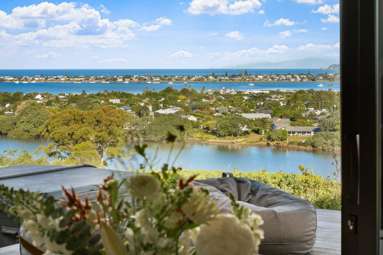 99 Upper Whangateau Road_4