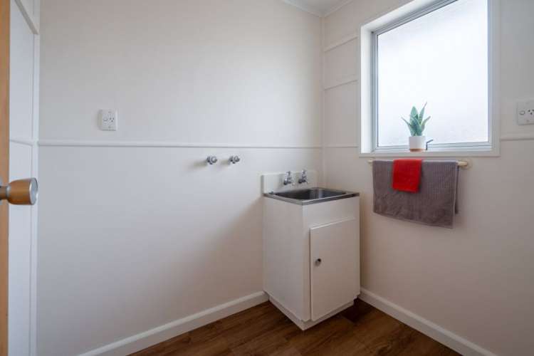 18 Dufek Crescent Wigram_15