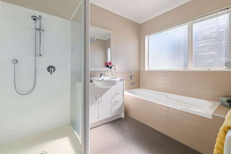 276 Murphys Road Flat Bush_15