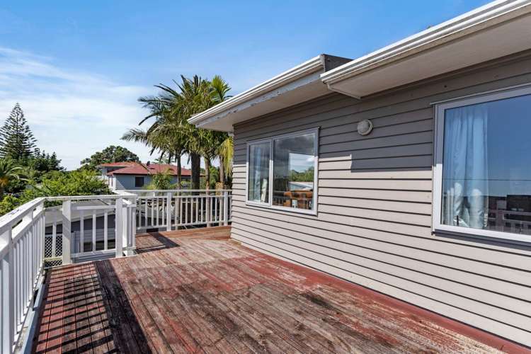 17 Vodanovich Road Te Atatu South_14