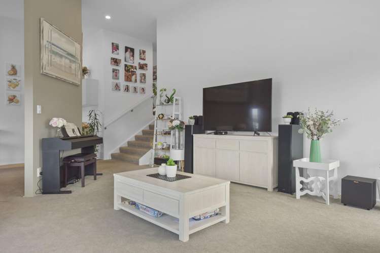 49 Kestrel Heights Arkles Bay_13