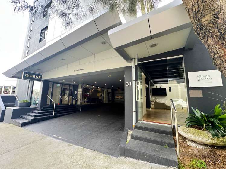 Unit 2H/31 Davis Crescent Newmarket_0