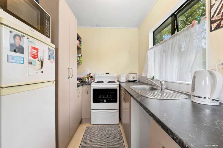 19 Kirton Crescent Manurewa_4