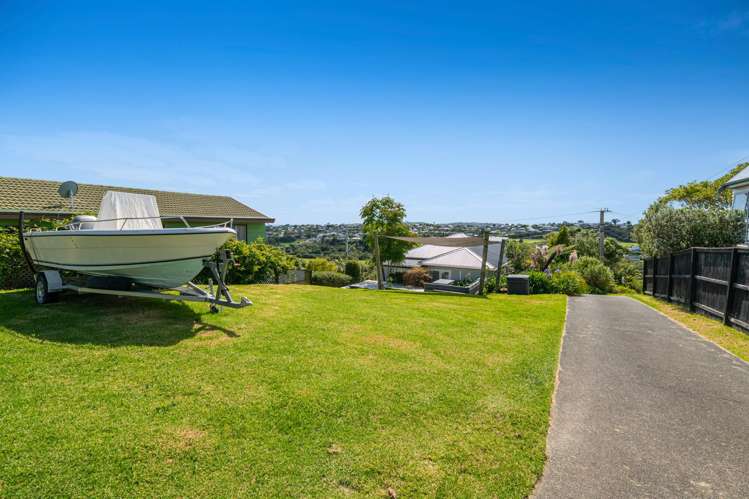 6 Kauri Road Stanmore Bay_20