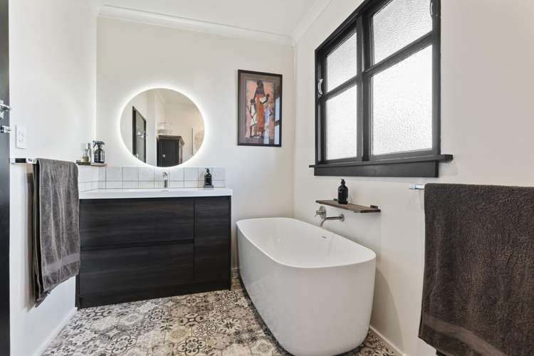53 Victoria Street Carterton_13