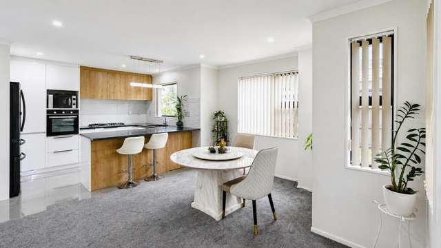 Impressive Five-Bedroom Family Home - Modern & Comfort!