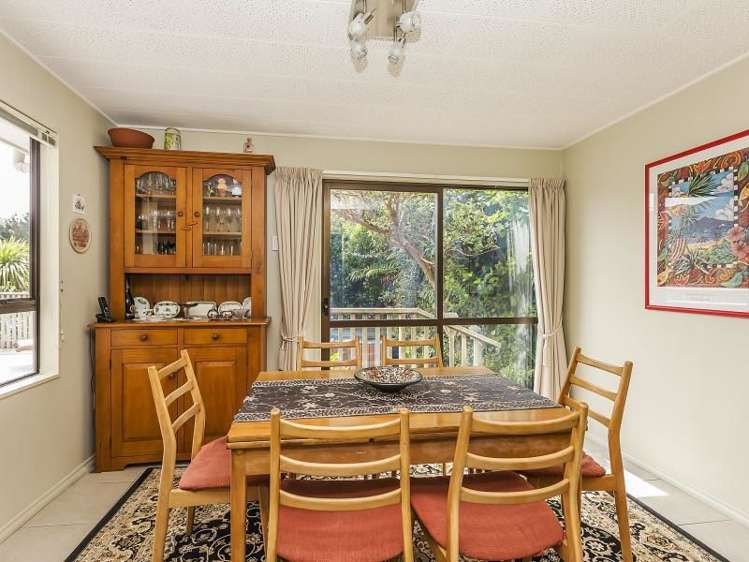 54 David Crescent Karori_13