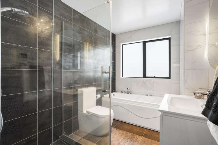 27C View Road Mount Eden_16