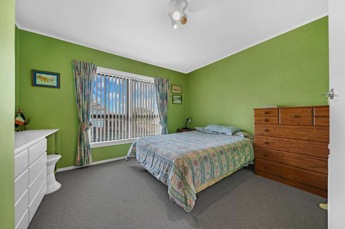 36 Greenmeadows Avenue_4