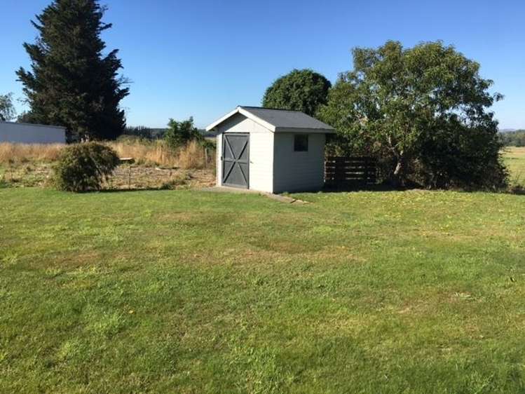 56 Beehive Road Waitohi_11