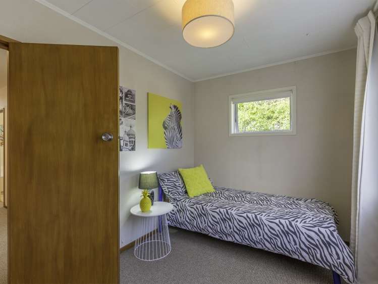 9 Kakenga Road Stoke_10