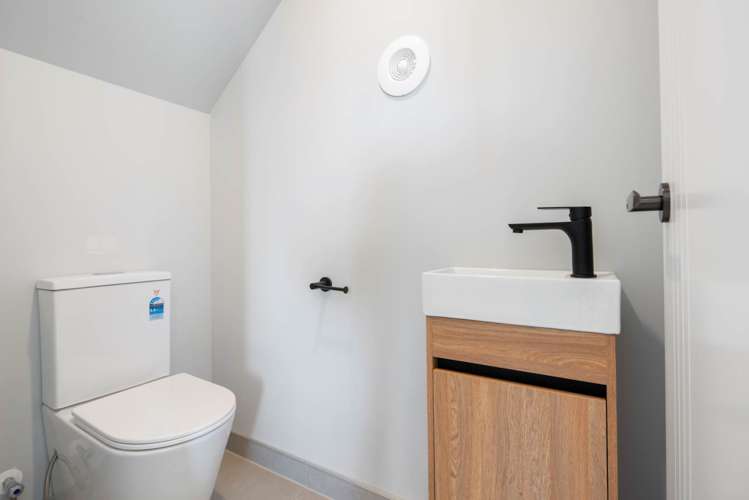 2 Kotiu Place Massey_25