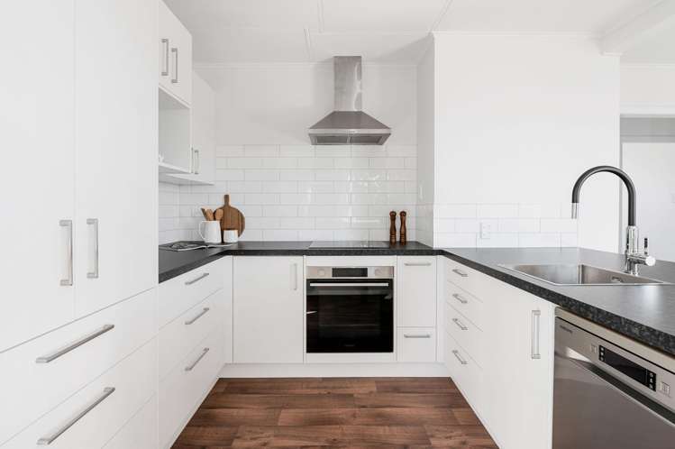 102 Insoll Avenue Enderley_7