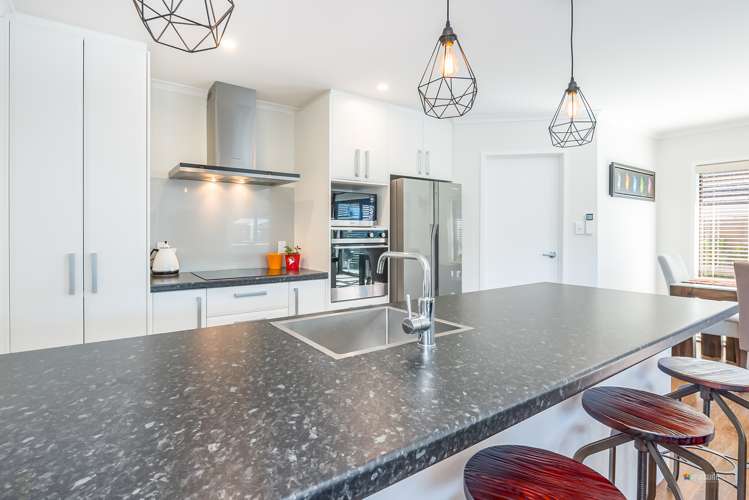 79 Riverstone Drive Riverstone Terraces_10