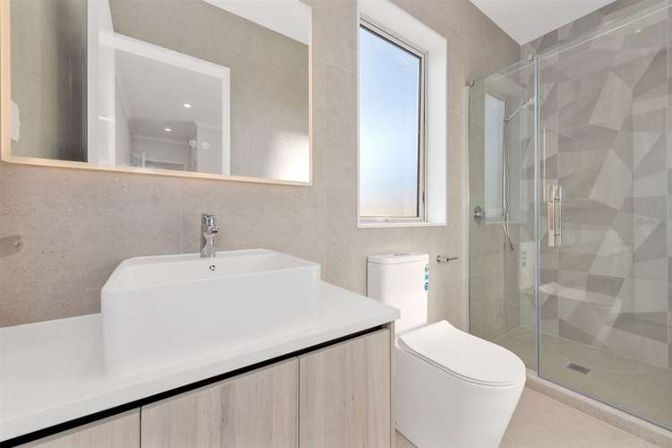 8 Uru Drive Flat Bush_21