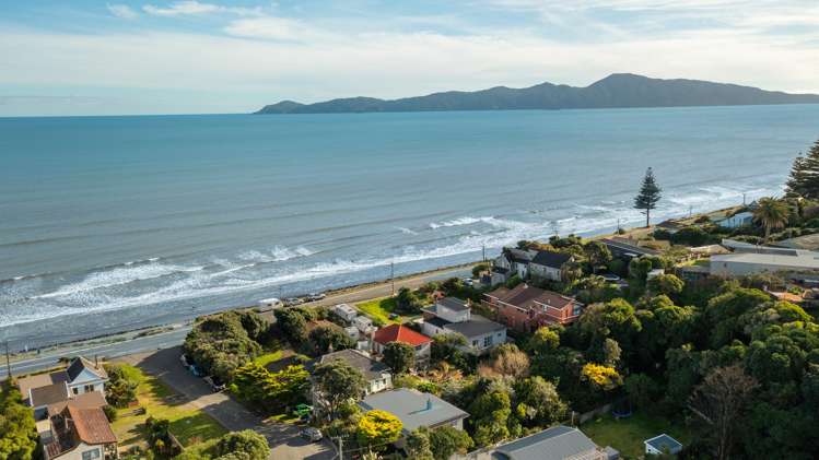 25 The Esplanade Raumati South_29