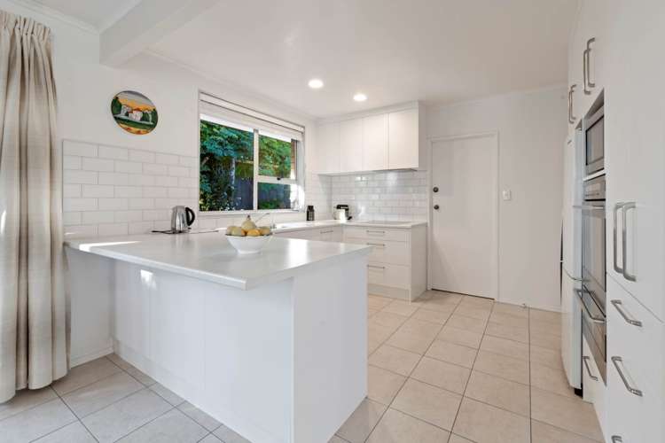 32 Fielding Crescent Farm Cove_7