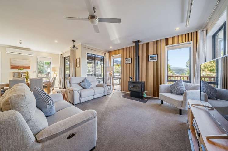 27 Percy Kinsman Crescent Riverstone Terraces_7