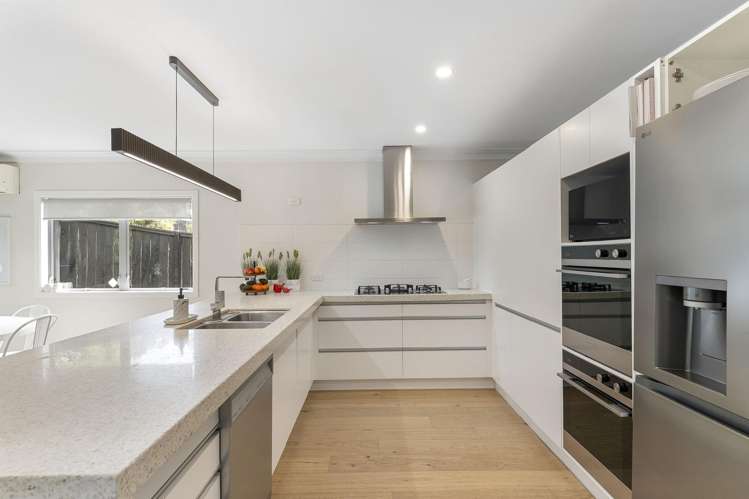 4 Braebank Lane Te Atatu South_7