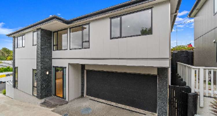 27a Larchwood Avenue_0