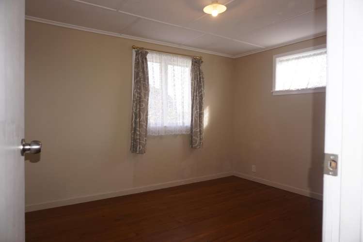2 Armstrong Street Huntly_7