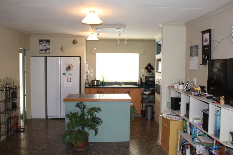 38 River Road Masterton_3