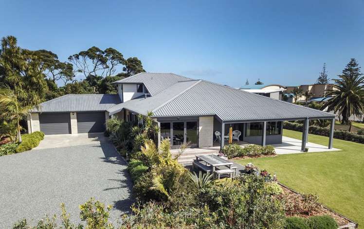 36 Ripiro Drive Baylys Beach_31