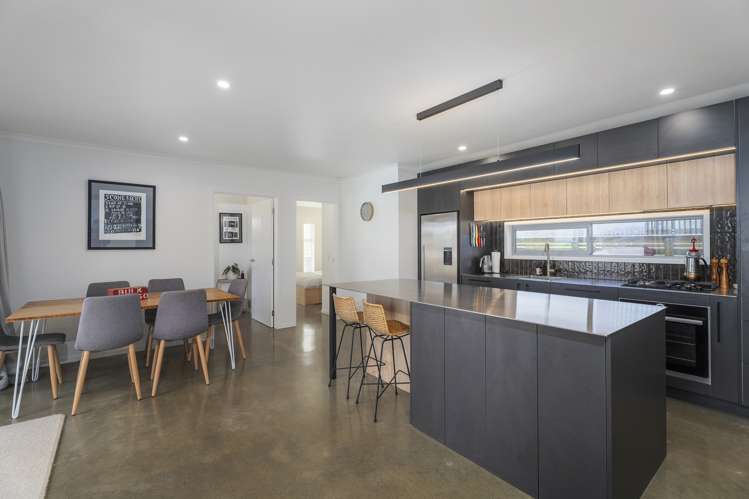 8 Fred Harsant Drive Cooks Beach_9