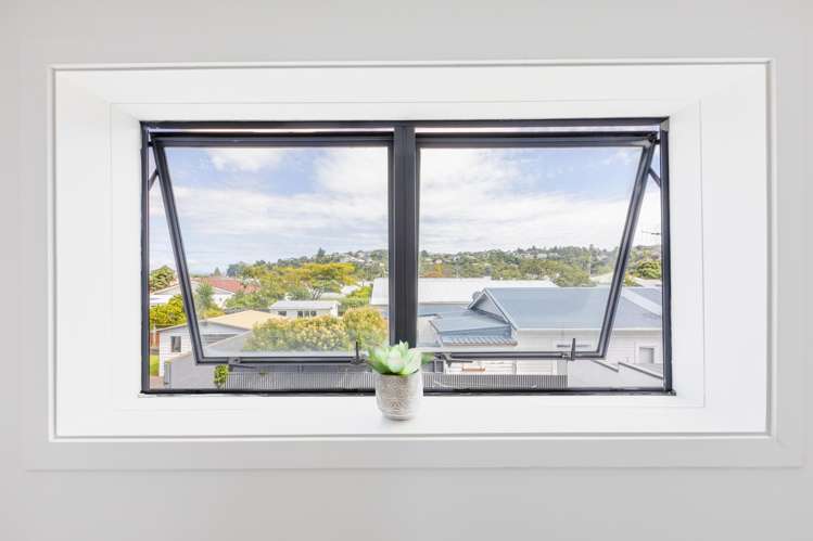 63 Kennedy Road Napier South_11