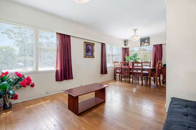 1/4 Roseburn Place Pakuranga_3