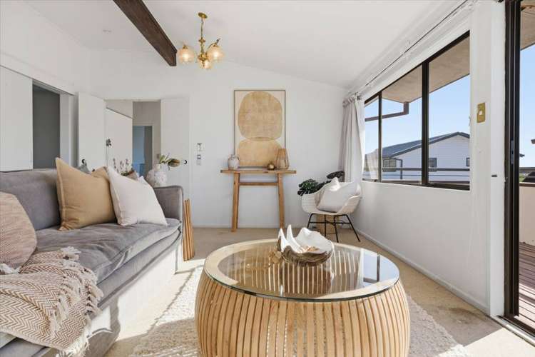 15A Cooneys Drive Matua_7