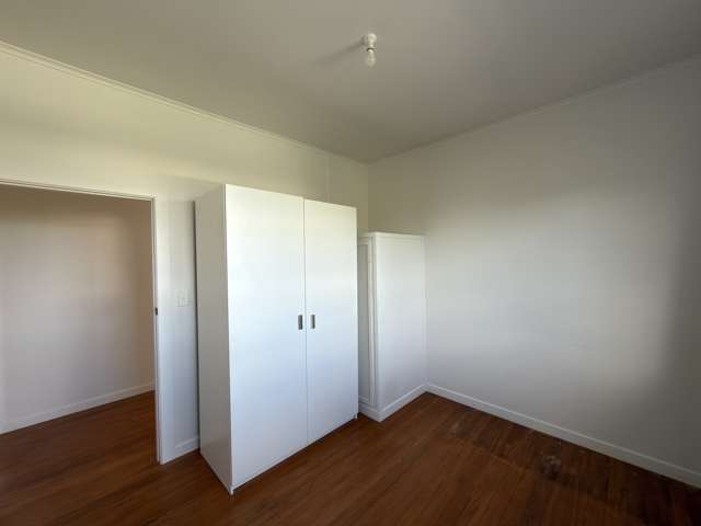 51 Douglas Street Okitu_4