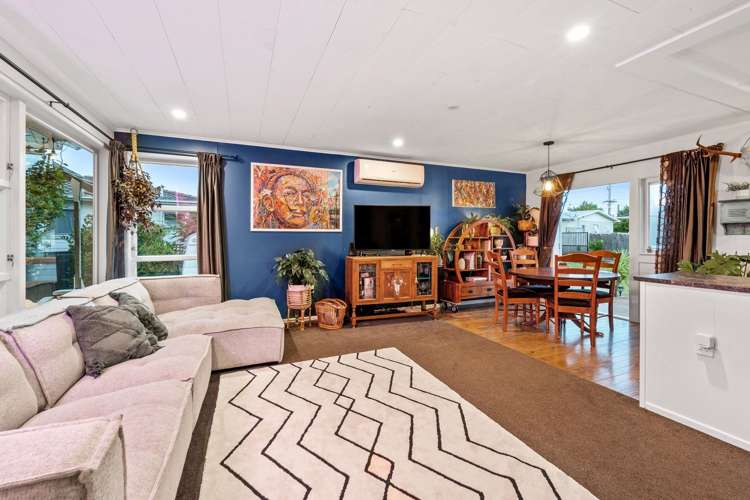 63 Glendale Road Glen Eden_8