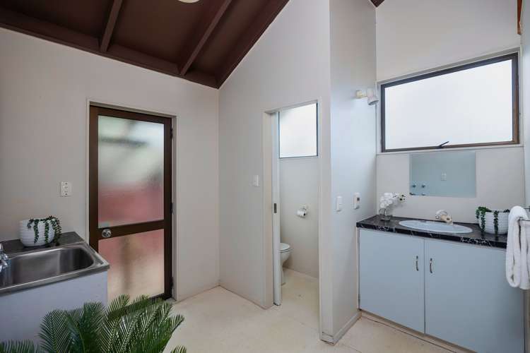 5/25a Beach Road Te Atatu Peninsula_18