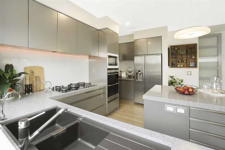 136 East Coast Road Forrest Hill_8