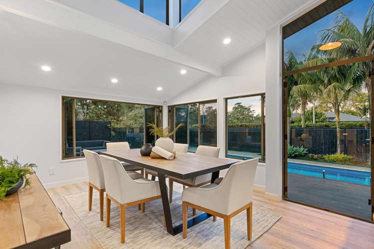 6 Birchwood Grove Greenhithe_6