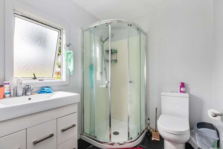 29 Plumley Crescent Mangere_14