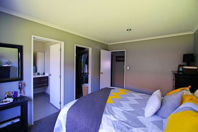 6 Rivoli Place Karaka_8