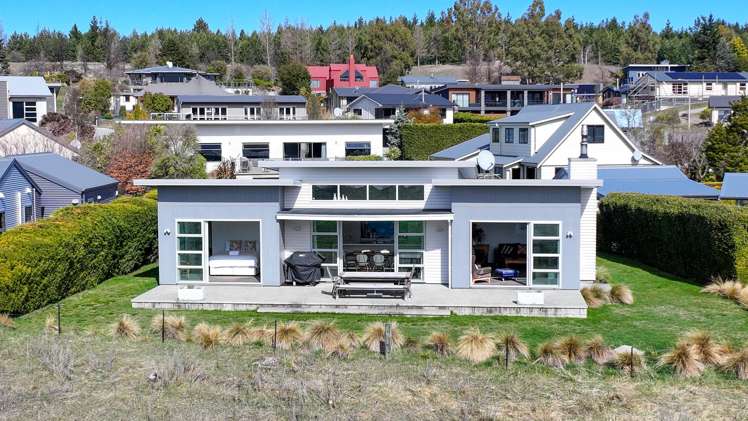 8 Dwyer Place Lake Tekapo_25