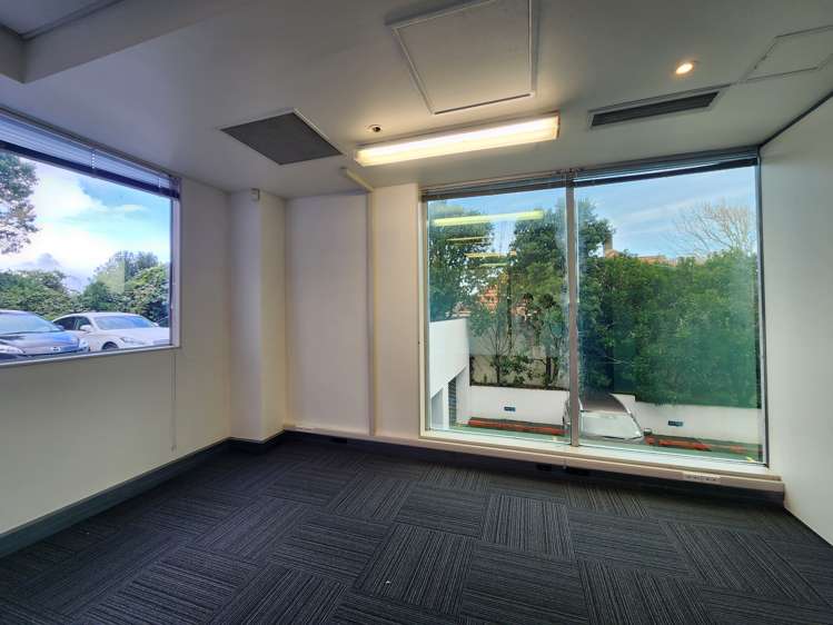 Office 2/26 Patey Street Epsom_13