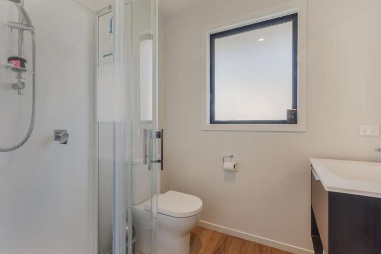 20 Woodley Road Richmond_10