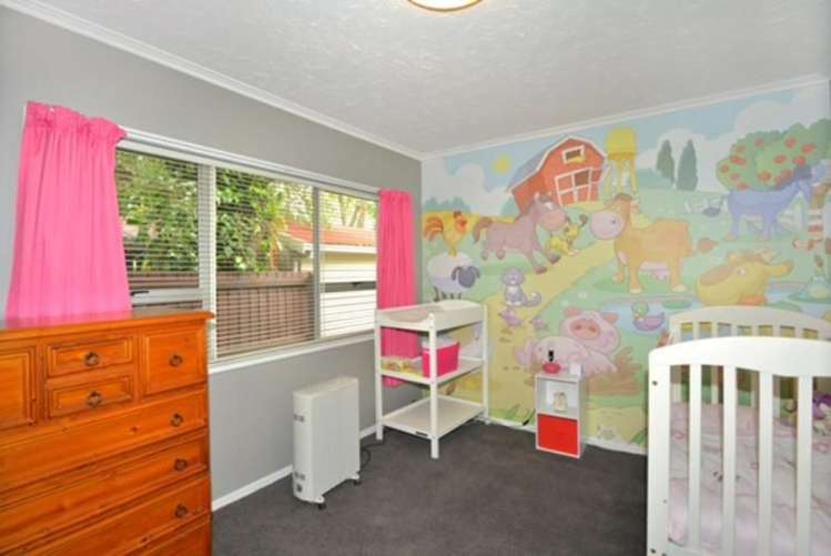 2/10 Cardiff Avenue Somerfield_6