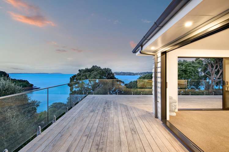 17 Swann Beach Road Stanmore Bay_18