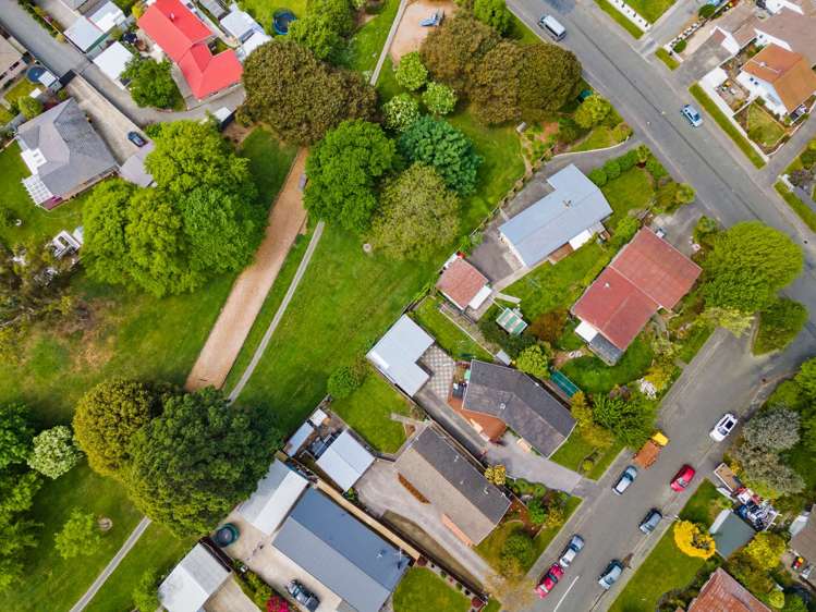 6 Springmead Place Hornby_18