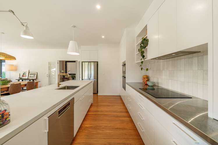 26 St James Avenue_5