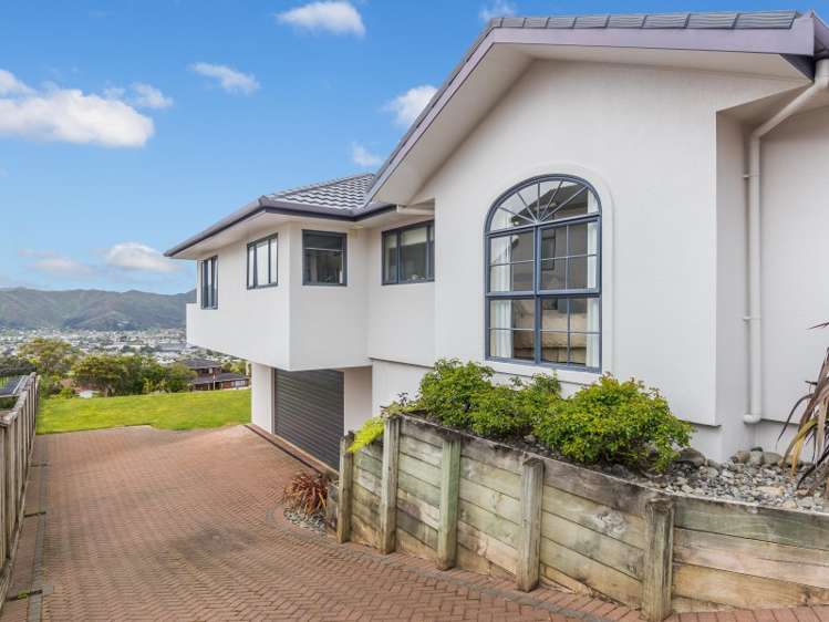 96 Redvers Drive Belmont_9