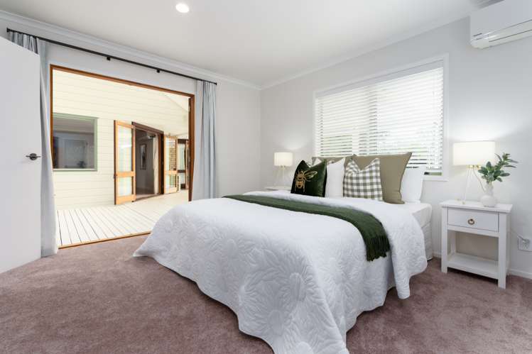 21 Cowley Drive Leamington_19