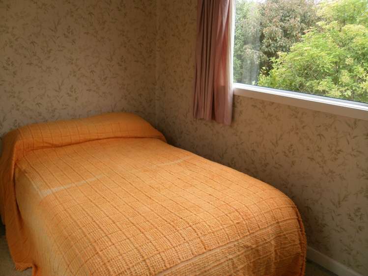 34 Esplanade Kaka Point_12