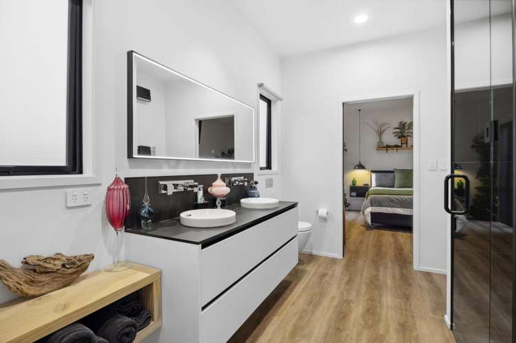 17 Neidpath Road Mornington_26