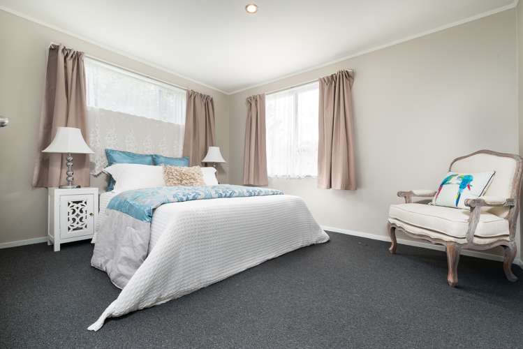 180 Solar Road Glen Eden_10